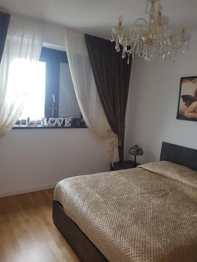 Bellissima Casa Di Svetlana Apartamento Milão Exterior foto
